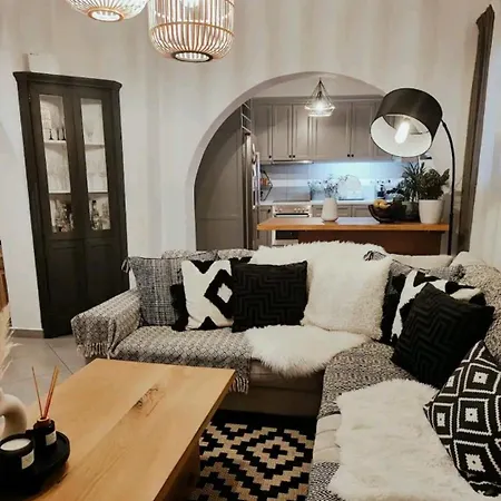 Gisnnis And Alma Apartment *