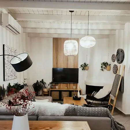 Apartment Gisnnis And Alma Naousa (Paros)